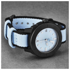 Cạnh bên đồng hồ Alpina Seastrong Diver AL525LMPLNB3VG6 chính hãng cho Nữ