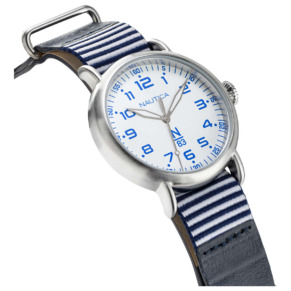 Mặt trái đồng hồ Nautica Wakeland NAPWLS906 chính hãng
