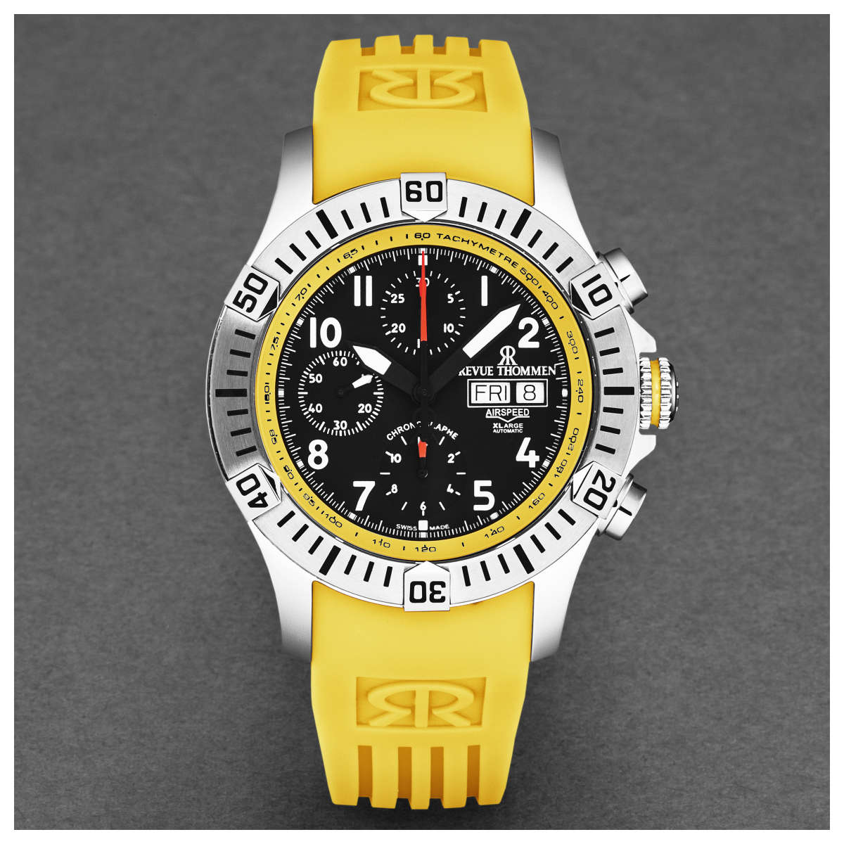Revue Thommen Air speed 16071.6738 2 Mặt bên đồng hồ Revue Thommen Air speed 16071.6738 chính hãng