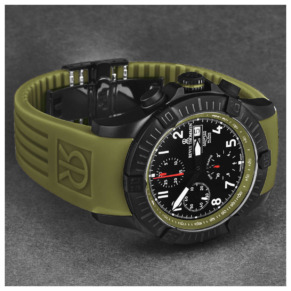 Revue Thommen Air speed 16071.6774 5 Mặt bên đồng hồ Revue Thommen Air speed 16071.6774 chính hãng