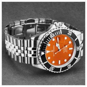 Mặt sau đồng hồ Revue Thommen Diver 17571.2239 chính hãng