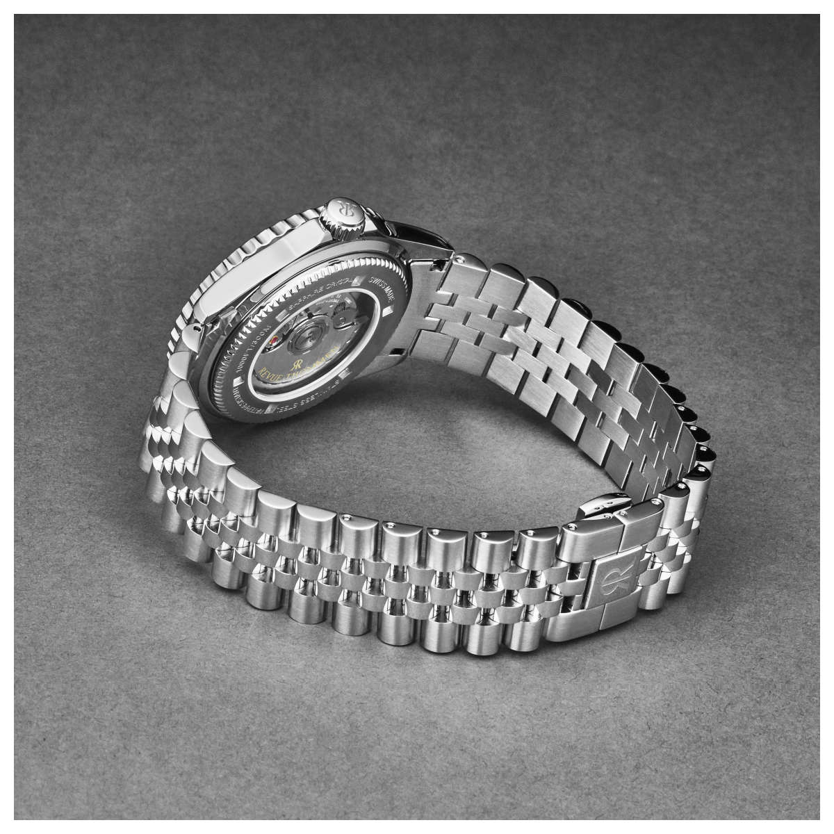 Revue Thommen Diver 17572.2234 2 Mặt bên đồng hồ Revue Thommen Diver 17572.2234 chính hãng