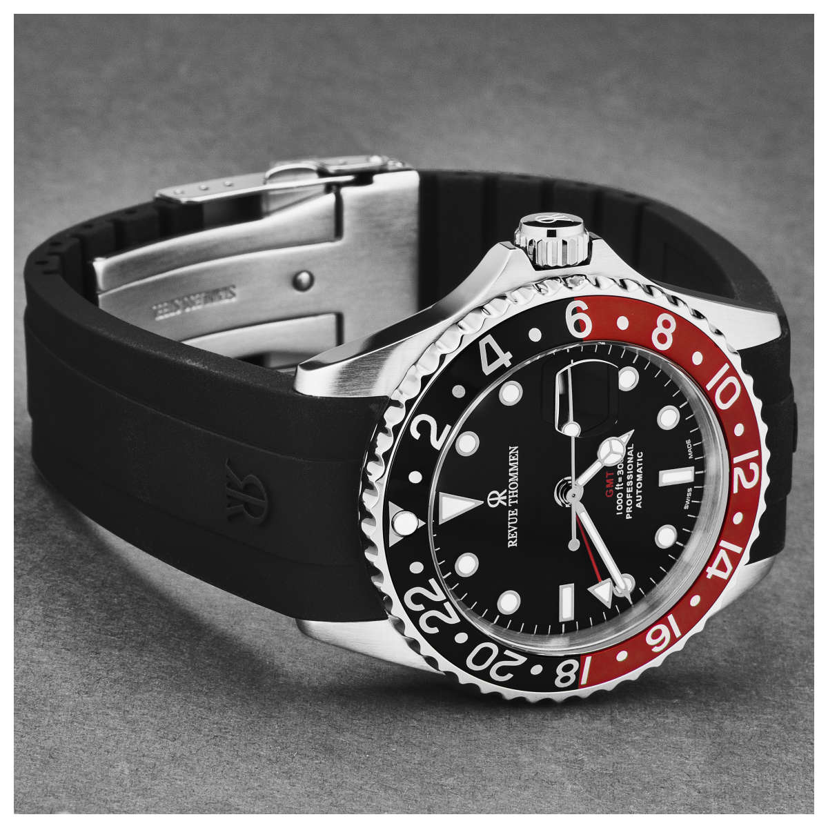Revue Thommen Diver 17572.2836 2 Mặt sau đồng hồ Revue Thommen Diver 17572.2836 chính hãng