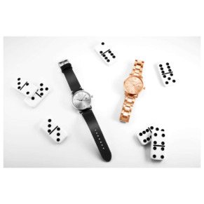 Mặt sau đồng hồ Stuhrling Symphony M16522 chính hãng