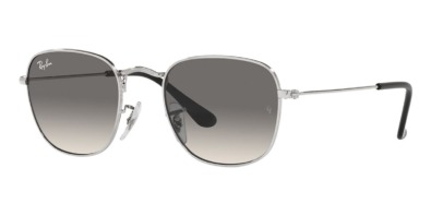 Ray-Ban Junior Frank RJ 9557S 212/11 Childs Frame 4 Kính râm Ray-Ban Junior Frank RJ 9557S 212/11 Childs Frame chính hãng